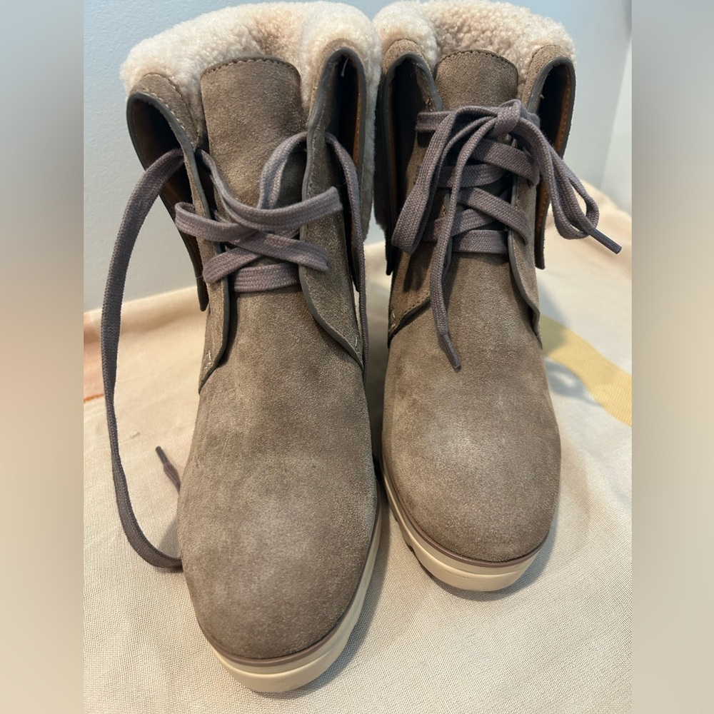 See By Chloe Cream and Tan Lined Boots
